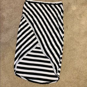 Pure Energy tulip skirt Sz 1x